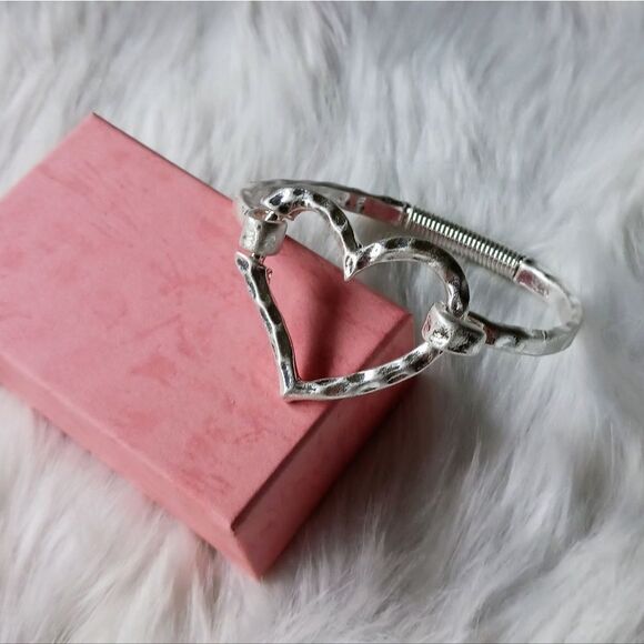Sterling Silver Hammered Metal Heart Bangle Bracelet - Picture 2 of 10